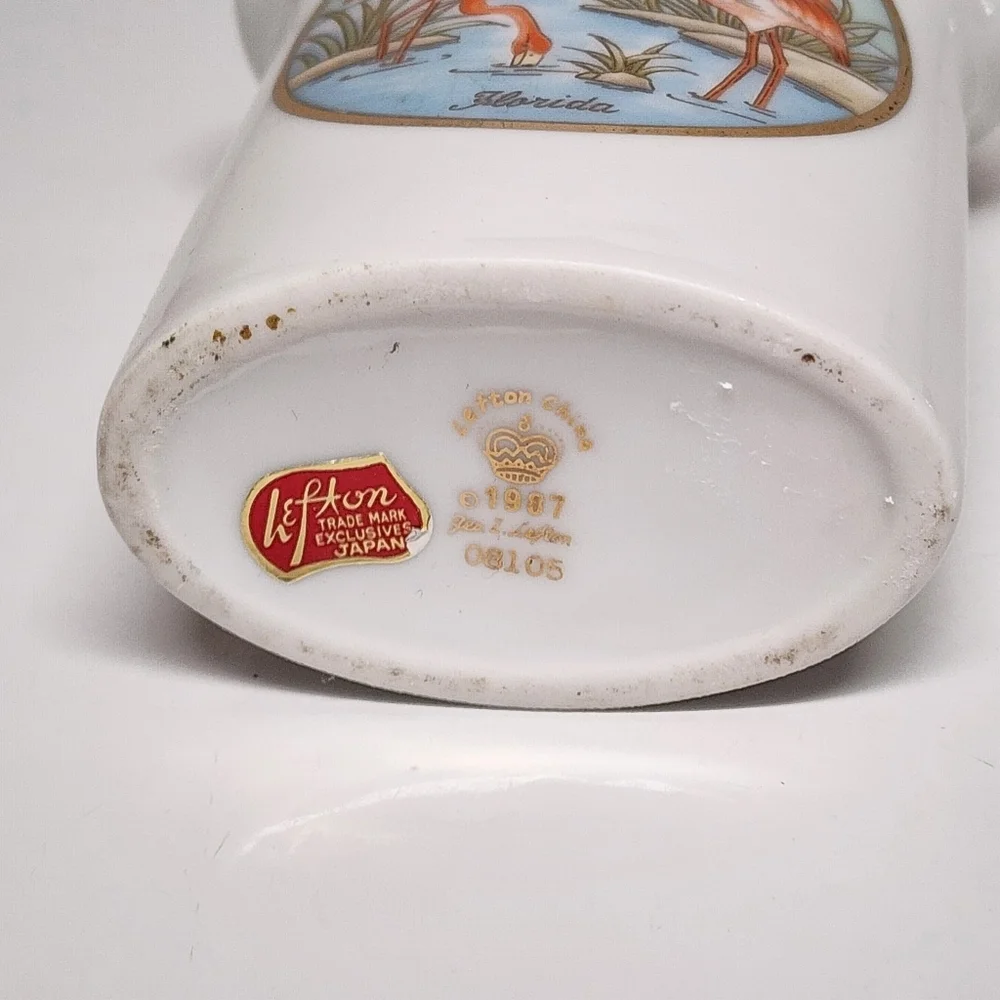 Vintage Cup Florida Flamingos Desk Organizer Signed Geo Lefton #08105 4.25